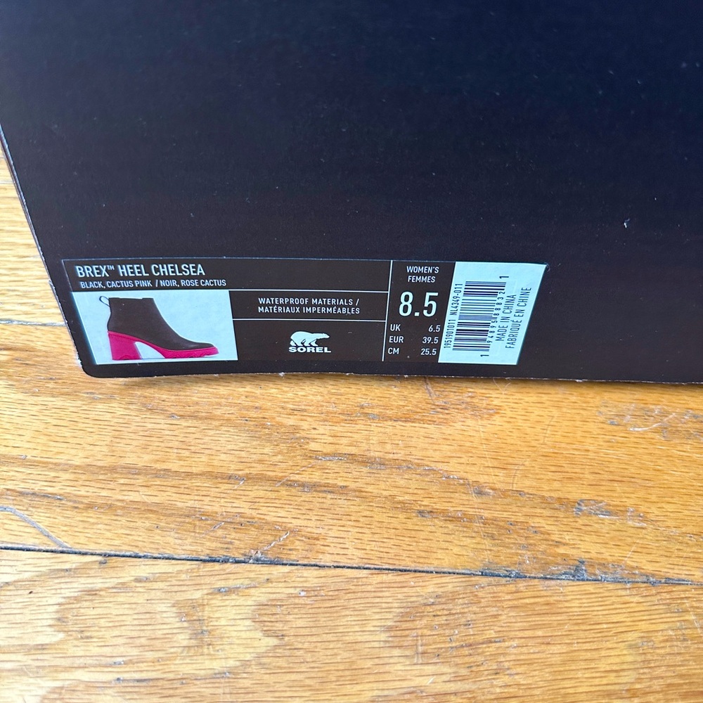 Sorel Brex Chelsea Neon Pink Boot - Picture 3 of 8